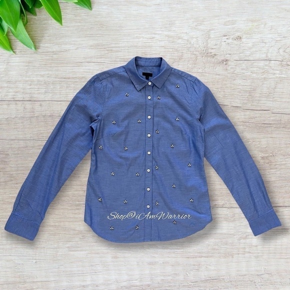 Talbots hand applied fleur rhinestone embellished chambray top *shop@iamwarrior - Picture 2 of 9
